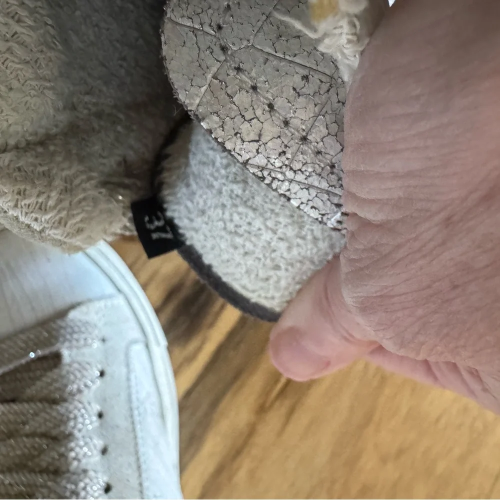 P448 White Sneakers Textured high top 37 - Picture 6 of 8